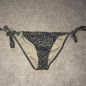 Victoria’s Secret bikini bottoms